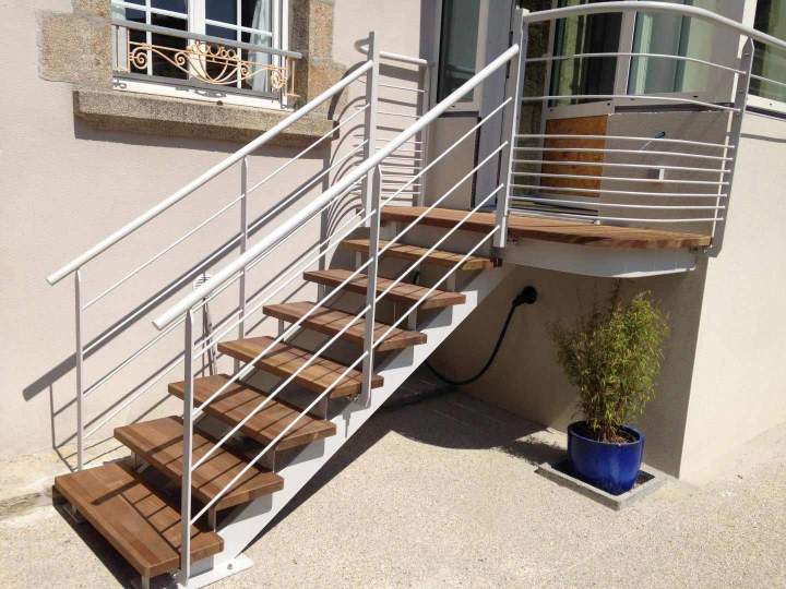 Escalier avec garde-corps Plabennec