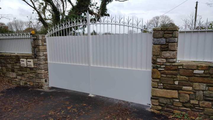 Clôture et portail en fer forgé Plabennec