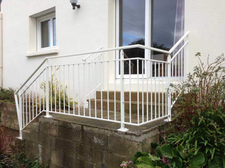 Garde corps sur mesure pour escalier Plabennec